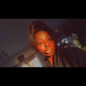 Meet your Posher, Kah